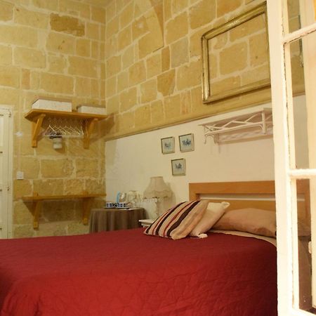 Maria Townhouse Heart Of Victoria B&B Dış mekan fotoğraf