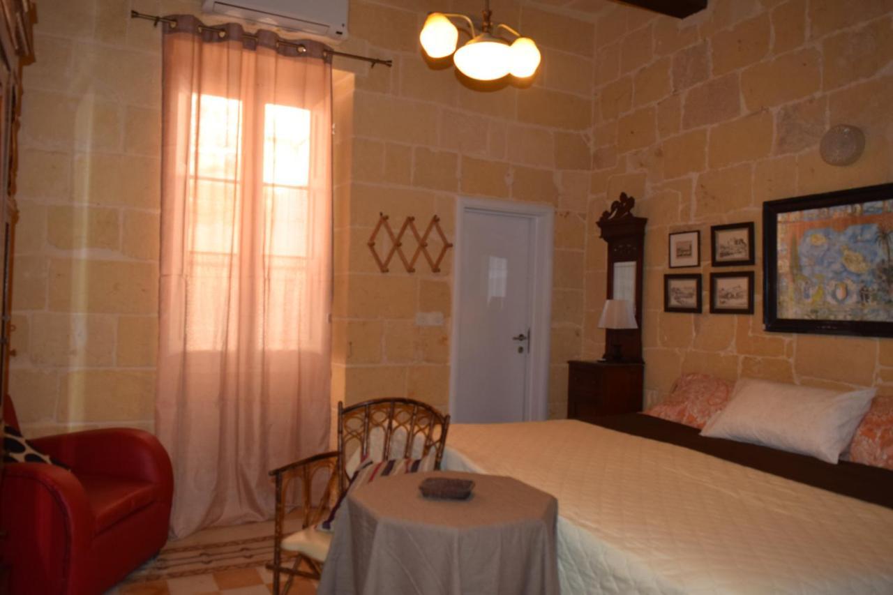 Maria Townhouse Heart Of Victoria B&B Dış mekan fotoğraf